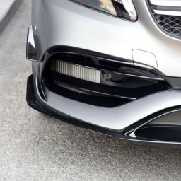 Kratki wlotu powietrza w stylu AMG pasujące do Mercedesa klasy A W176 FACELIFT ze stylizacją AMG