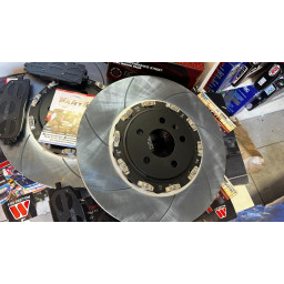 Zestaw tarcz hamulcowych DZB 374mm + klocki Hawk HPS 5.0 – Audi RS4 / RS5 B9